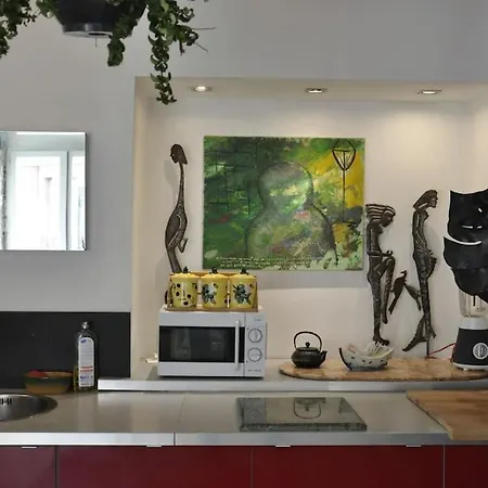 - Stylish Downtown Nicea